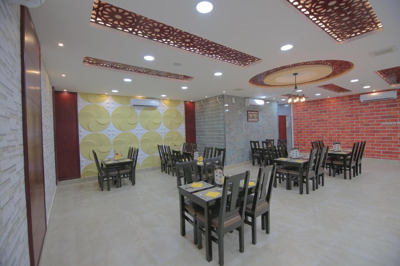 Rose Oasis Hotel Наджран Екстер'єр фото